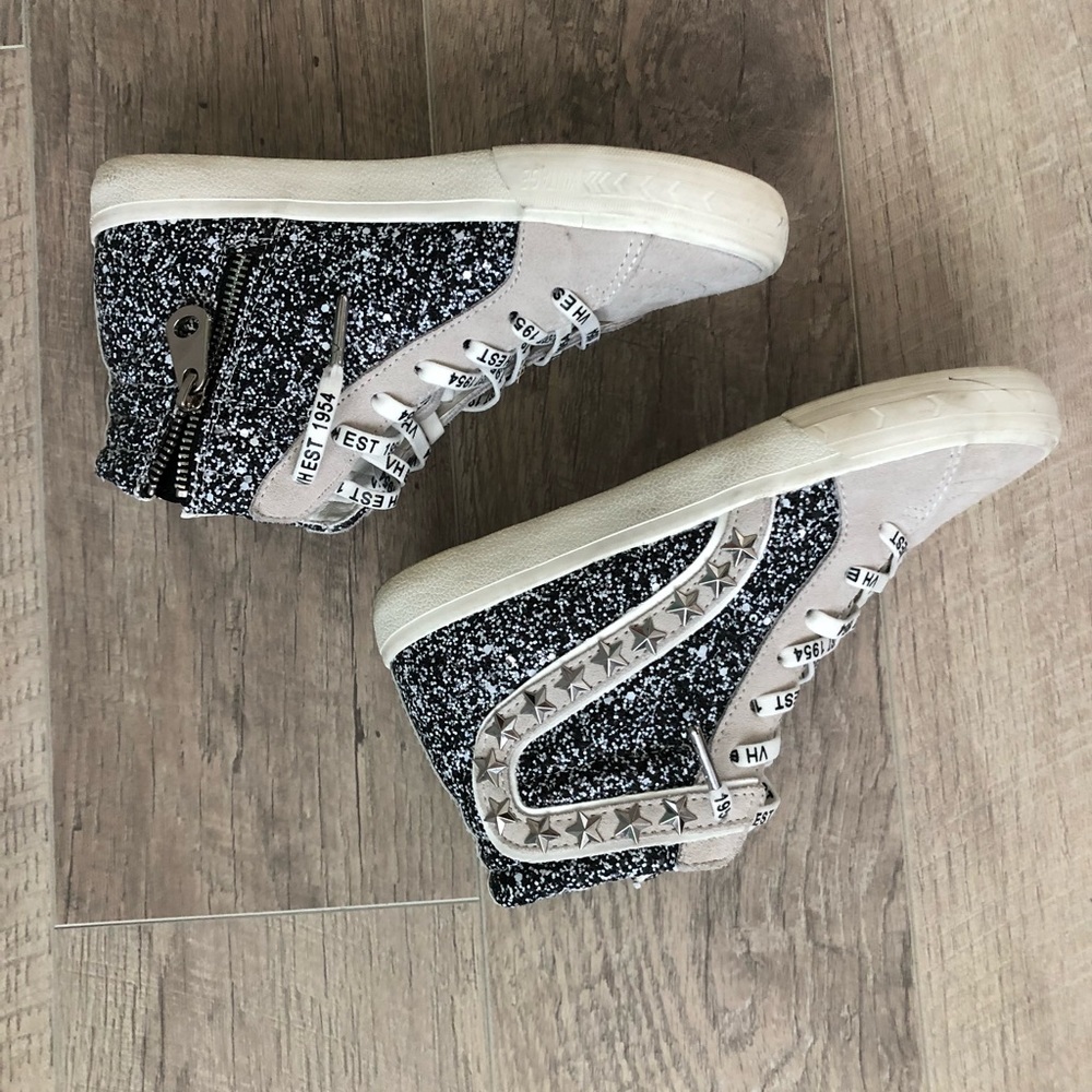 Vintage Havana Black and White High-Top Sneakers